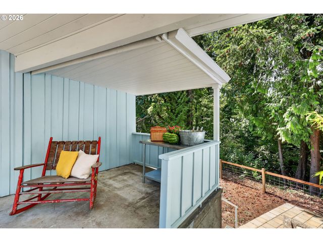 8625 Sw 10th Ave, Portland, OR 97219