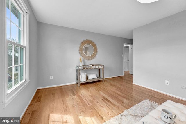 9359 ROBNEL PL, Vienna, VA 22182