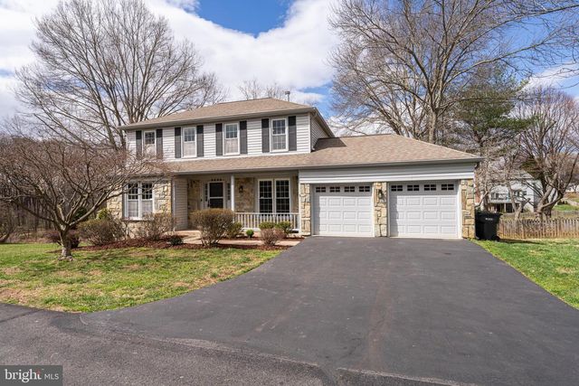 9359 ROBNEL PL, Vienna, VA 22182