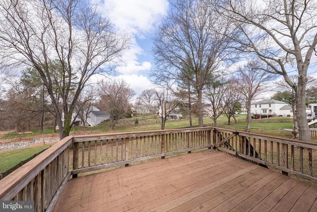 9359 ROBNEL PL, Vienna, VA 22182