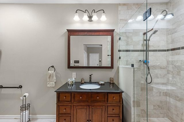 16002 Dunes Drive, Crosby, TX 77532