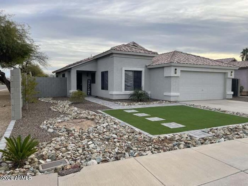 3101 W LOUISE Drive, Phoenix, AZ 85027