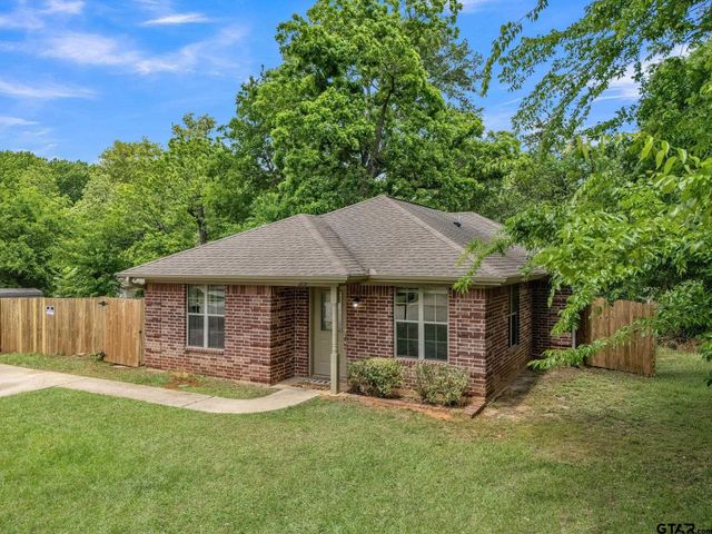 1231 N Holmes Ave, Tyler, TX 75702