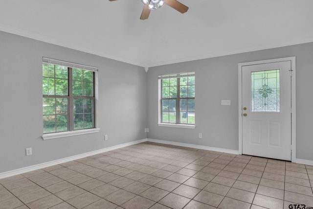1231 N Holmes Ave, Tyler, TX 75702