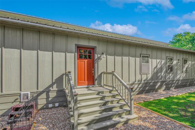 16227 County Road 436, Somerville, TX 77879