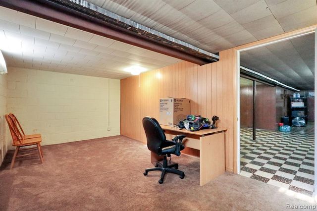 6245 W Coldwater Road, Flushing, MI 48433