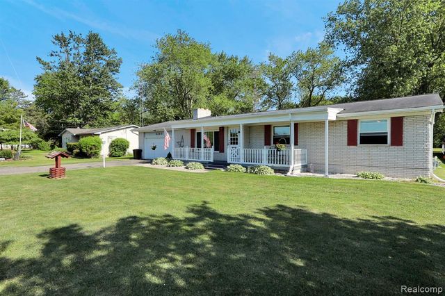 6245 W Coldwater Road, Flushing, MI 48433