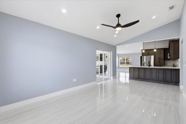 32 EMERSON DRIVE, Palm Coast, FL 32164