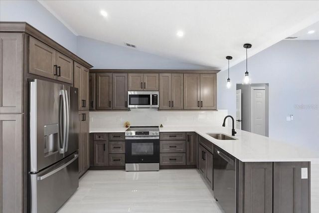 32 EMERSON DRIVE, Palm Coast, FL 32164