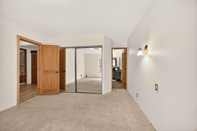 2922 Anderson Creek Road, Talent, OR 97540