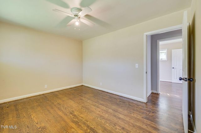 412 Colonial Heights Road, Kingsport, TN 37663