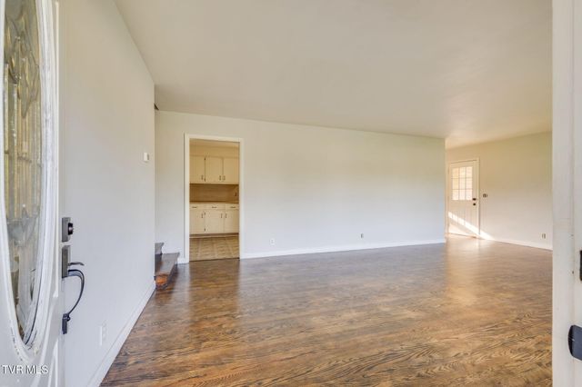 412 Colonial Heights Road, Kingsport, TN 37663