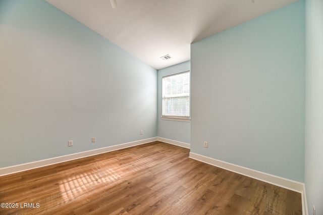 83 Summerfield Ct Apt 922, Hilton Head Island, SC 29926