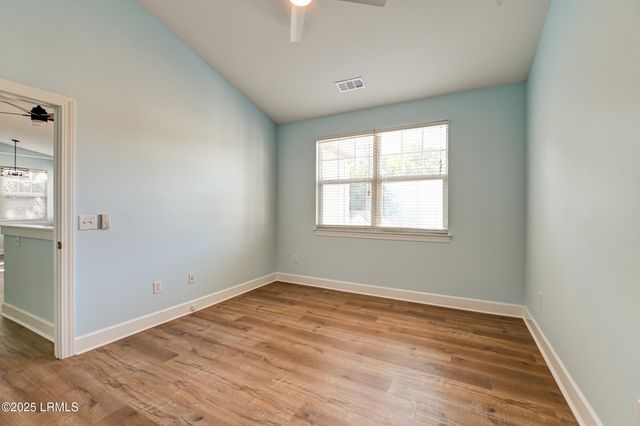 83 Summerfield Ct Apt 922, Hilton Head Island, SC 29926