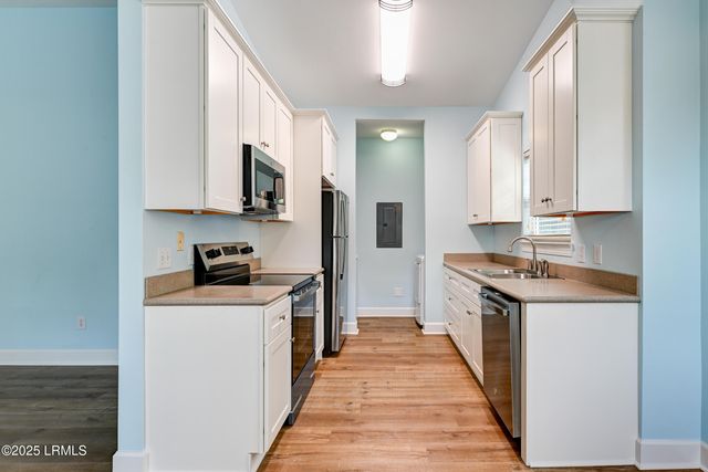 83 Summerfield Ct Apt 922, Hilton Head Island, SC 29926