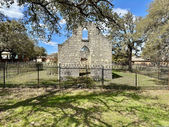 621 MAGDALENA LN, New Braunfels, TX 78132