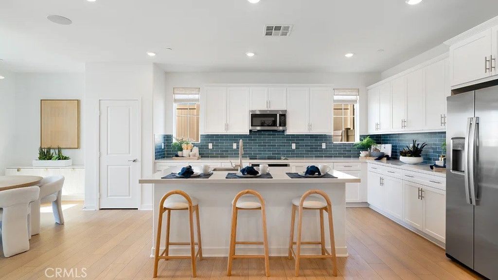 1736 Eagle Road, Rialto, CA 92376