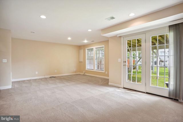 41823 PROGRESS TER, Aldie, VA 20105