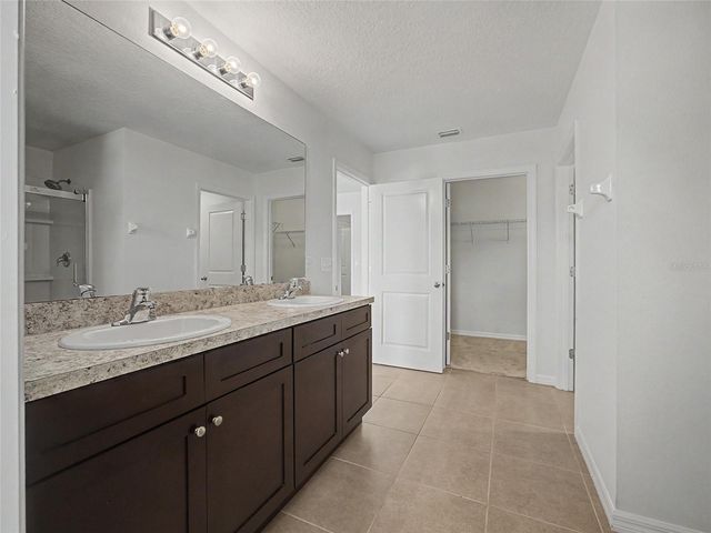 2942 NE 46TH AVENUE, Ocala, FL 34470