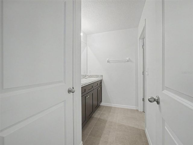 2942 NE 46TH AVENUE, Ocala, FL 34470