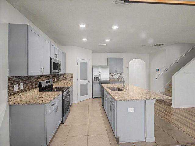 2942 NE 46TH AVENUE, Ocala, FL 34470