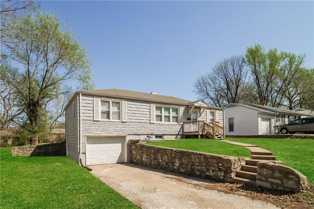 5317 Ralston Avenue, Raytown, MO 64133