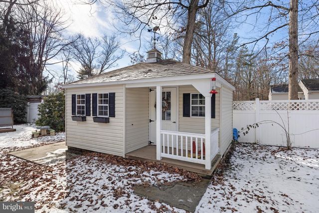 10 WASHBURNE AVE, Berlin, NJ 08009