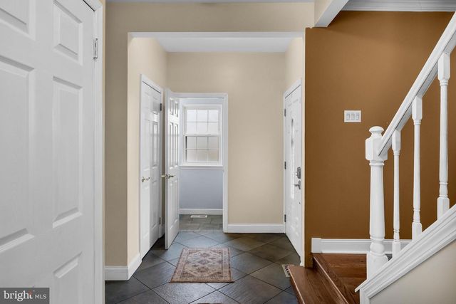 10 WASHBURNE AVE, Berlin, NJ 08009