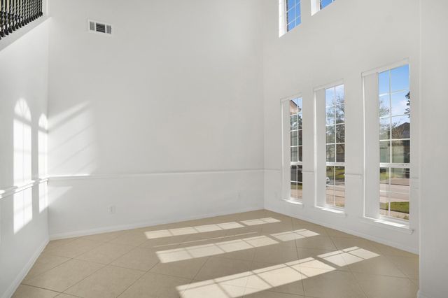 8703 Silver Lure Drive, Humble, TX 77346