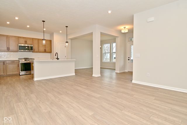 12014 Gia Court, Noblesville, IN 46060