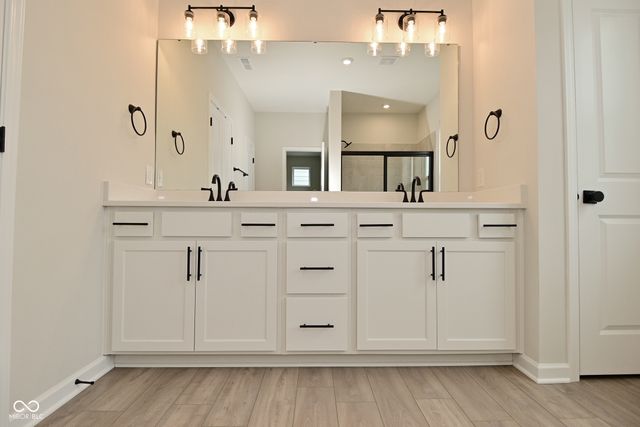 12014 Gia Court, Noblesville, IN 46060