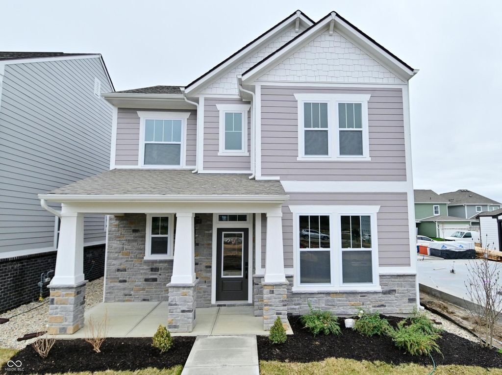 12014 Gia Court, Noblesville, IN 46060