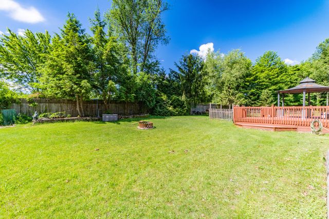 8805 Stadium Drive, Kalamazoo, MI 49009