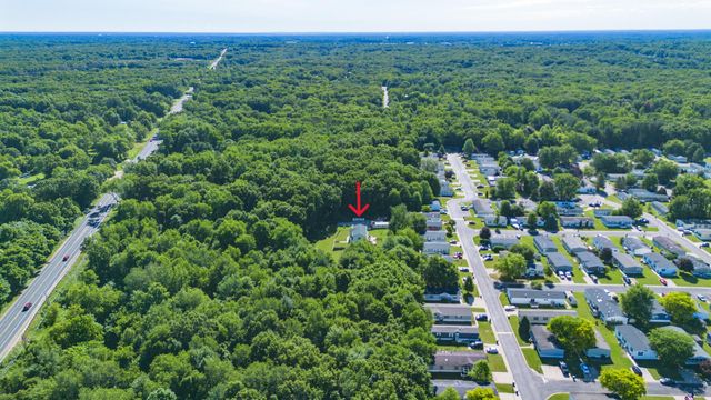 8805 Stadium Drive, Kalamazoo, MI 49009