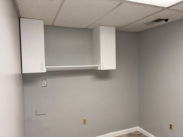 200 University Ave, Lowell, MA 01854