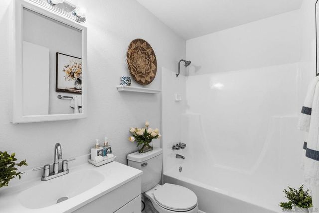 13779 Paseo Cardiel, San Diego, CA 92129