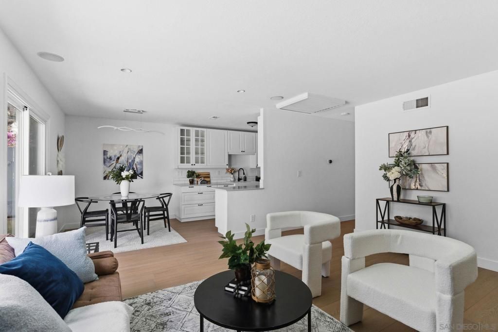 Image 1 of property listing at 13779 Paseo Cardiel, San Diego, CA 92129