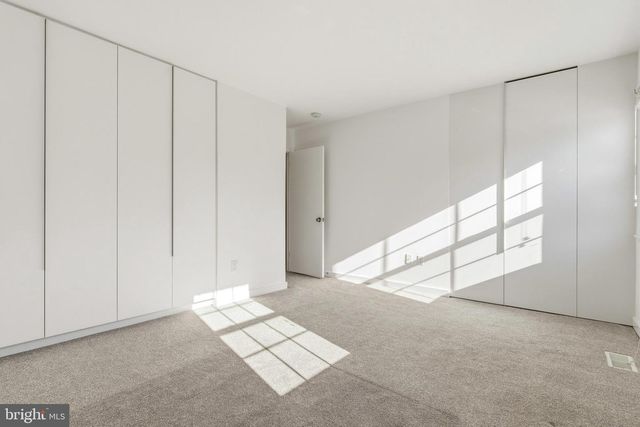 15727 AMBIANCE DR, North Potomac, MD 20878