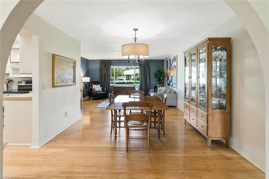10361 Windsor WAY, NAPLES, FL 34109 — photo 5