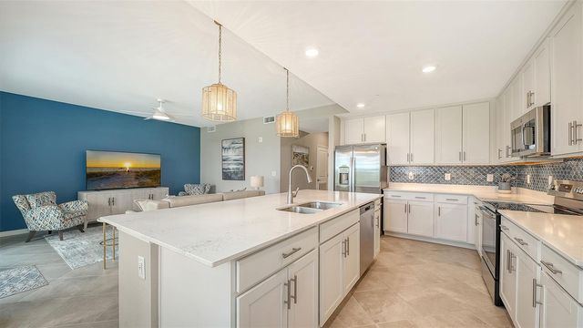 12240 WELLEN GOLF STREET 106, Venice, FL 34293