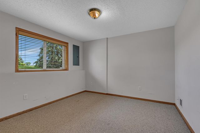 10898 Tyler Court NE, Blaine, MN 55434