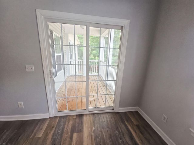 906 W Marymont Lane, Charleston, SC 29414