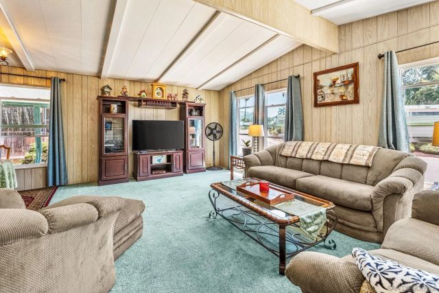 2250 N Broadway 83, Escondido, CA 92026