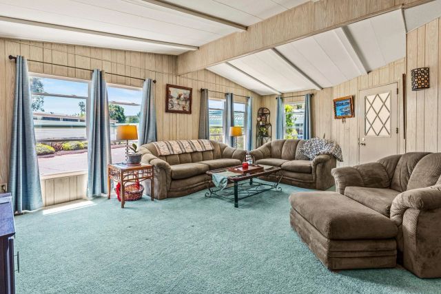 2250 N Broadway 83, Escondido, CA 92026