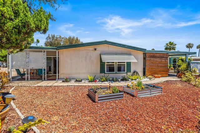 2250 N Broadway 83, Escondido, CA 92026