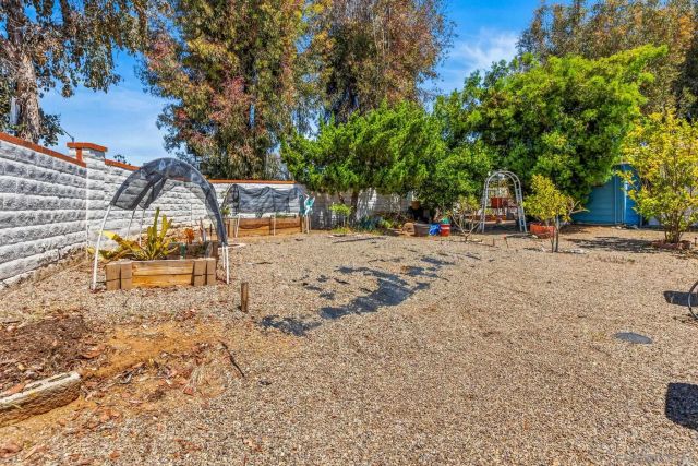 2250 N Broadway 83, Escondido, CA 92026