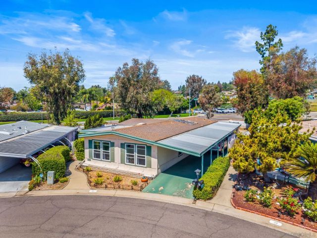 2250 N Broadway 83, Escondido, CA 92026