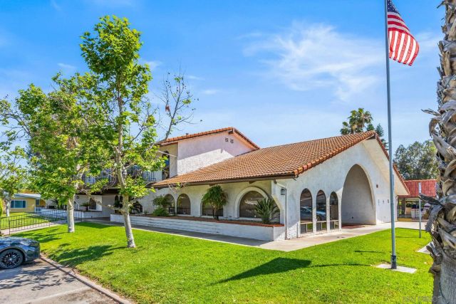 2250 N Broadway 83, Escondido, CA 92026