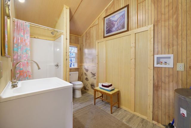 16301B Smithville Hwy, Silver Point, TN 38582