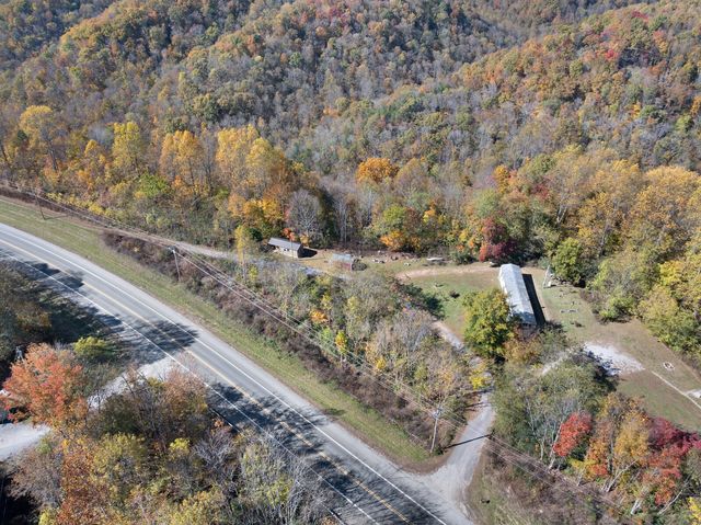 16301B Smithville Hwy, Silver Point, TN 38582